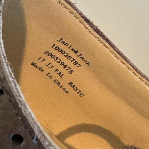 Janie and Jake Brown shoes - Picture 6 of 6
